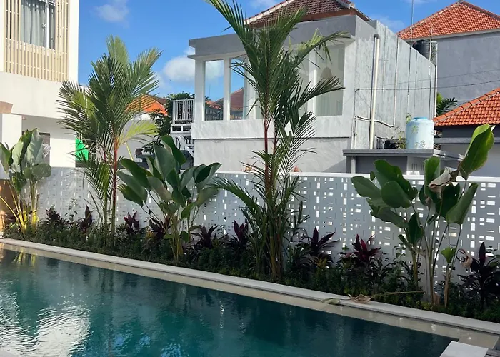 Sokkool Coliving And Coworking - Near Berawa Hotel Canggu