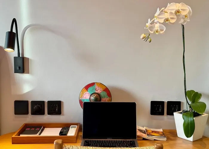 Sokkool Coliving And Coworking - Near Berawa Hotel