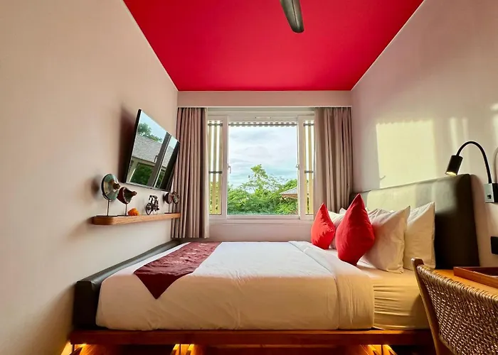 Sokkool Coliving And Coworking - Near Berawa Canggu
