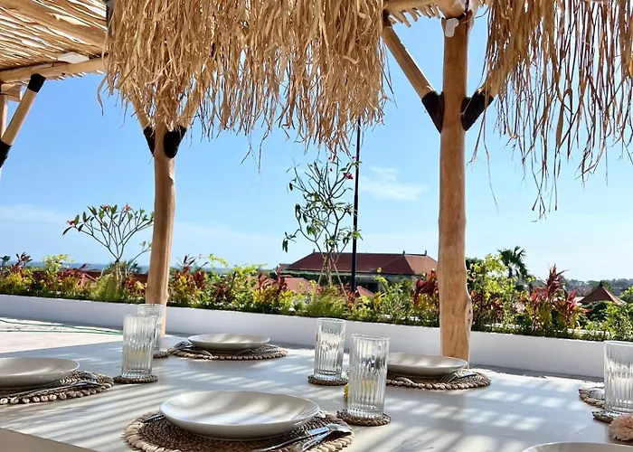 Sokkool Coliving And Coworking - Near Berawa Canggu