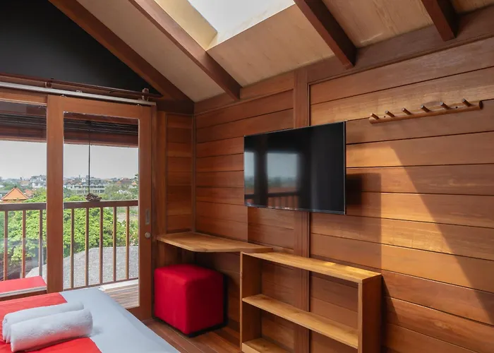 Sokkool Coliving And Coworking - Near Berawa