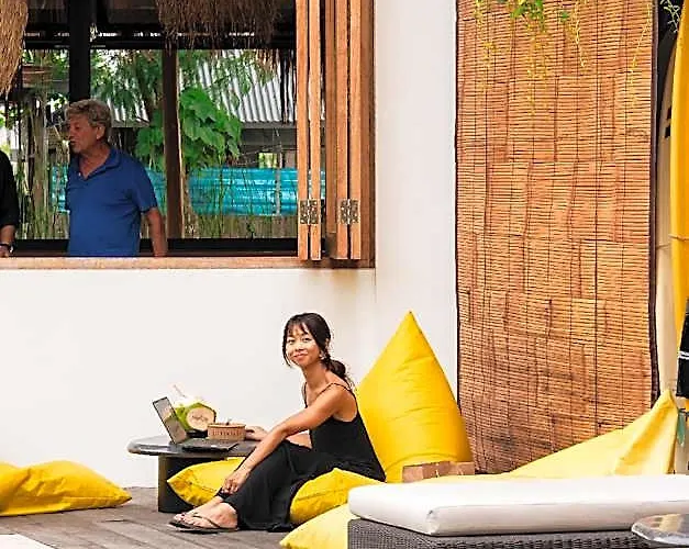 Sokkool Coliving And Coworking - Near Berawa Hotel Canggu