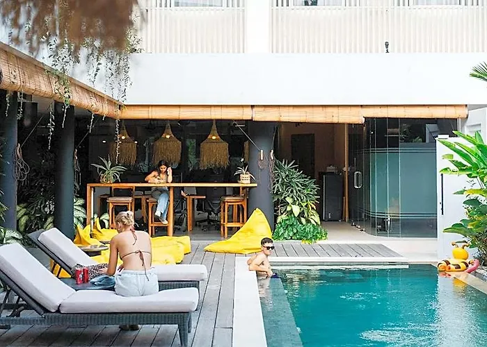 Hotel Sokkool Coliving And Coworking - Near Berawa 3*