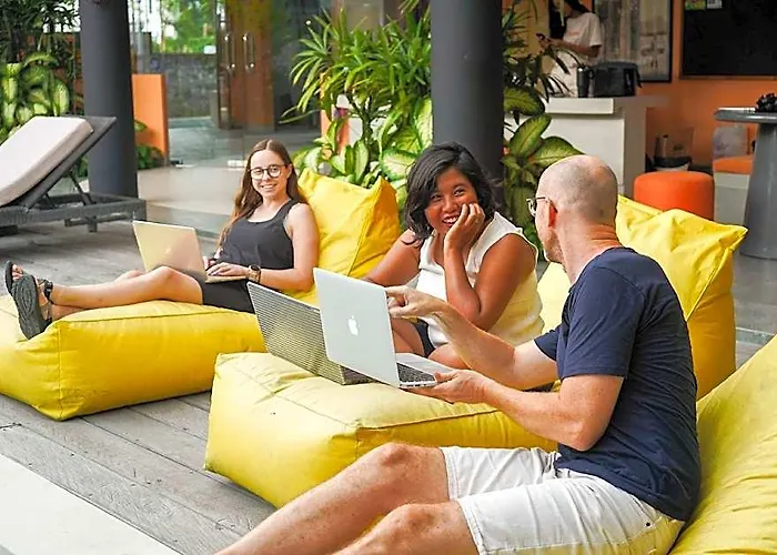 Hotel Sokkool Coliving And Coworking - Near Berawa