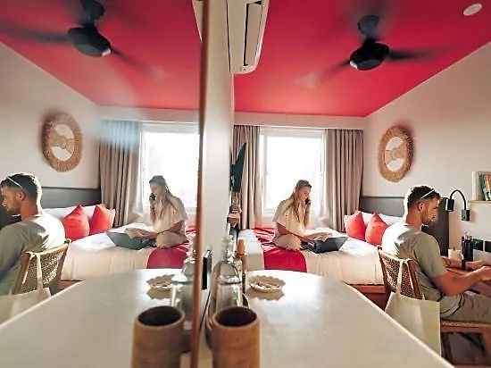Sokkool Coliving And Coworking - Near Berawa 3* Canggu