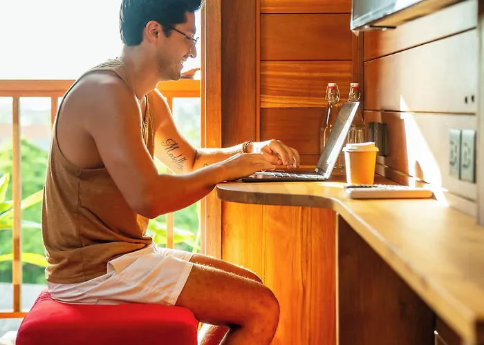 Sokkool Coliving And Coworking - Near Berawa 3* Canggu