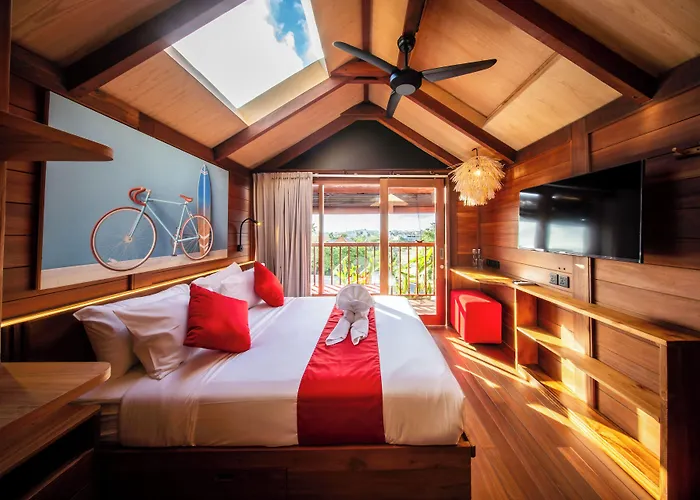 Sokkool Coliving And Coworking - Near Berawa Hotel Canggu